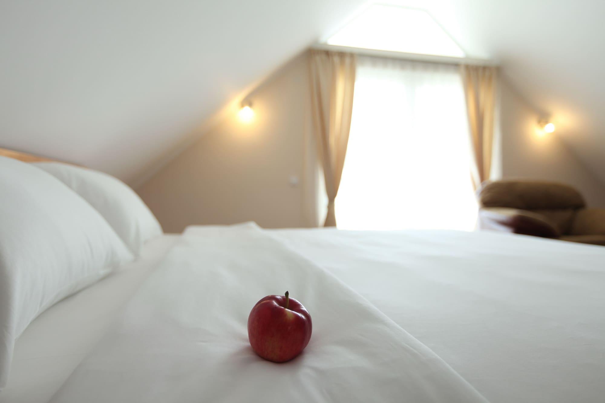 Hotel Novella Uno Novi Banovci Екстериор снимка