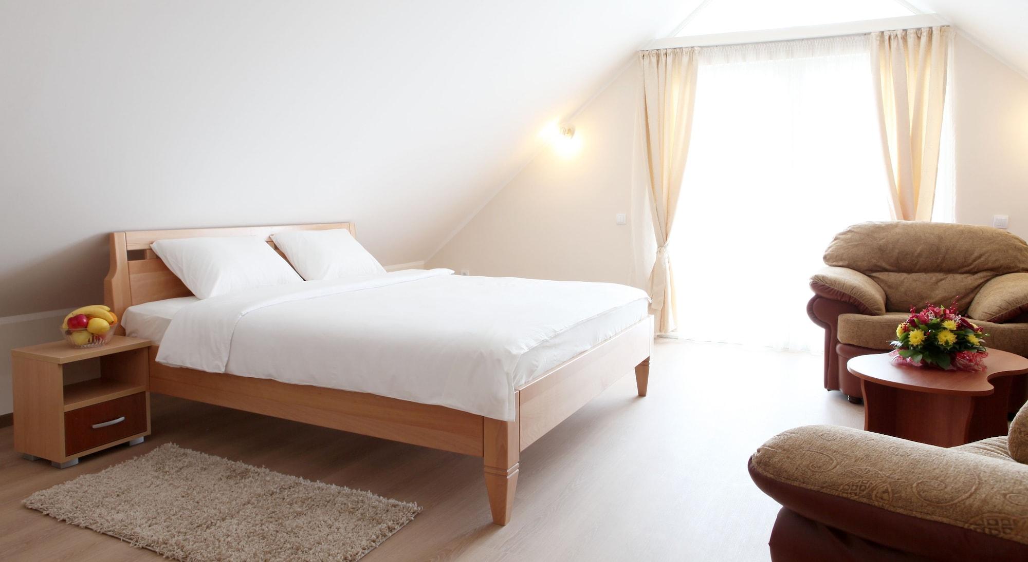 Hotel Novella Uno Novi Banovci Екстериор снимка